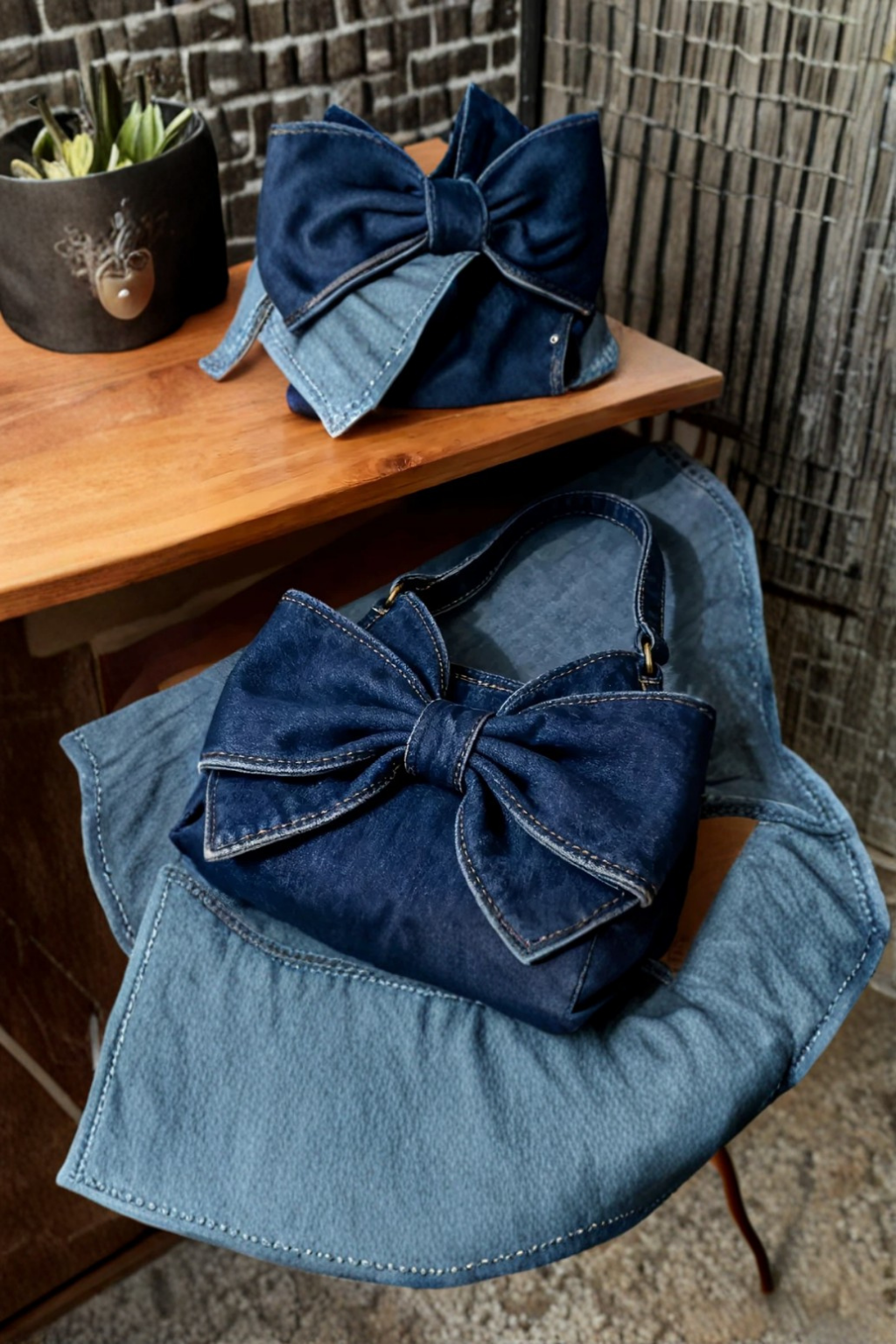 Alice Retro Bow Bag - view 3