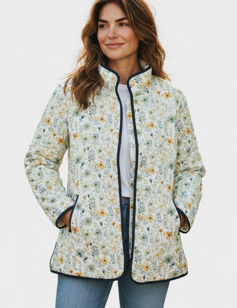 Amabel Light Quilted Jacket with Delicate Floral Pattern