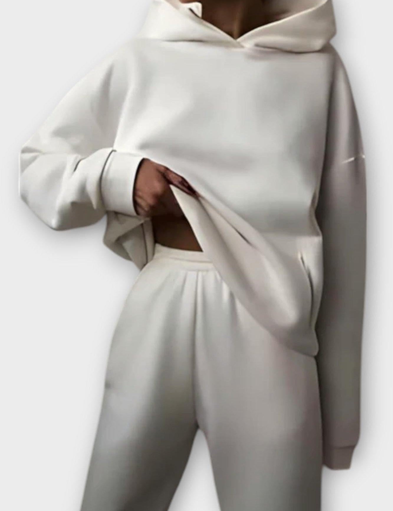 Carla, Relaxed Hoodie & Trousers Set