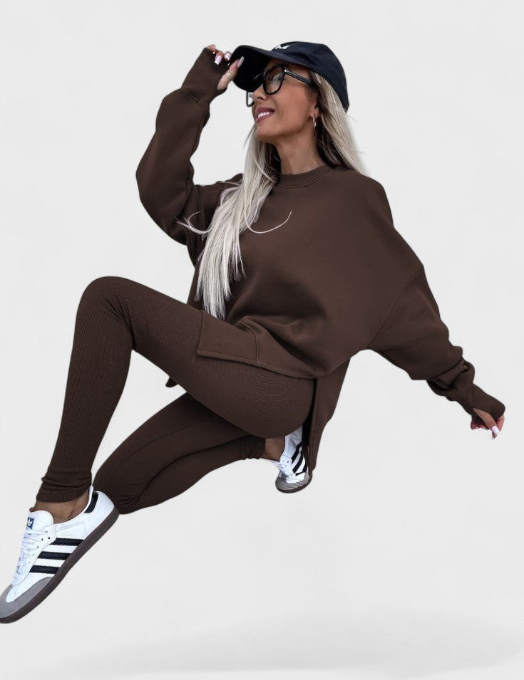 Olivia, Relaxed Long-Sleeve Top & Trousers Set
