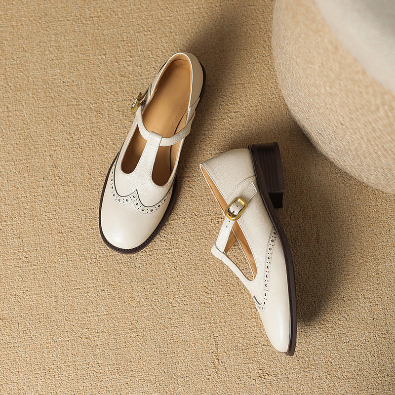 Amelie Classic Ladies' Strappy Shoes - view 5