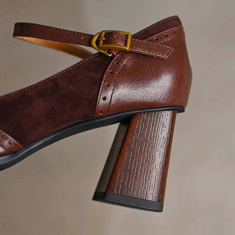 Charlotte Classic Court Shoes - view 7