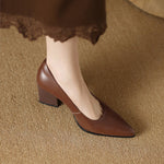 Vera Elegant Structured Pumps