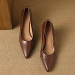 Vera Elegant Structured Pumps