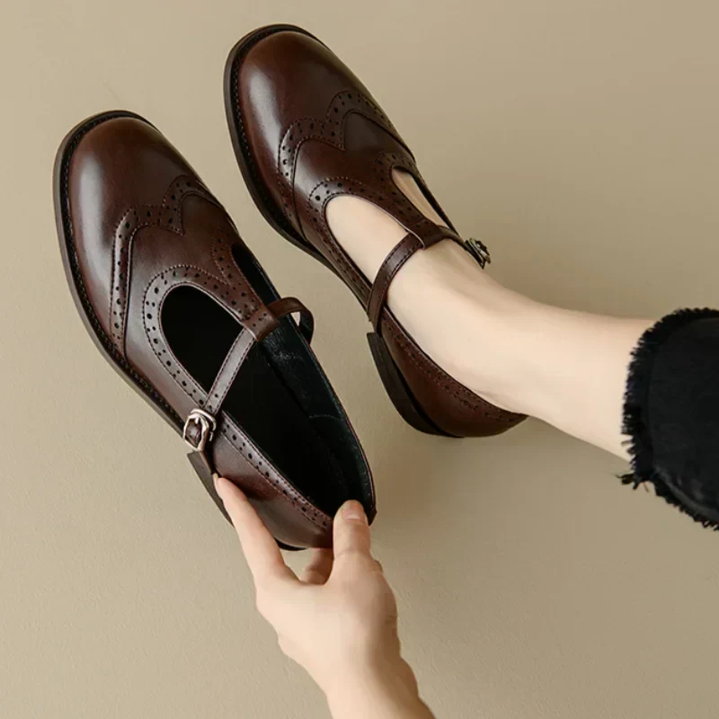 Johanna Elegant Women's T-Strap Shoes - view 2