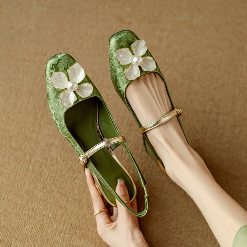 Mathilde Elegant Women's Shoes with Floral Detail - view 11