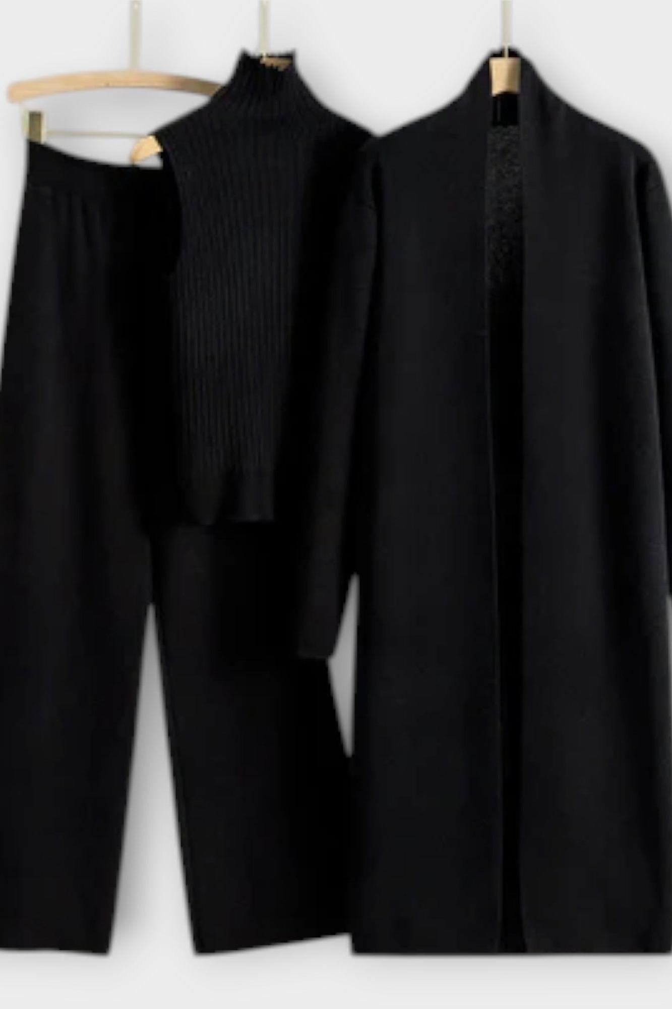 Stacey, Three-Piece Ribbed Knit Set with Trousers