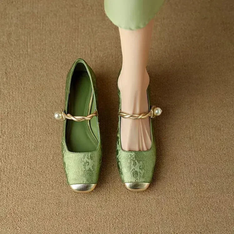 Frieda Classic Strappy Shoes with an Elegant Look - view 2