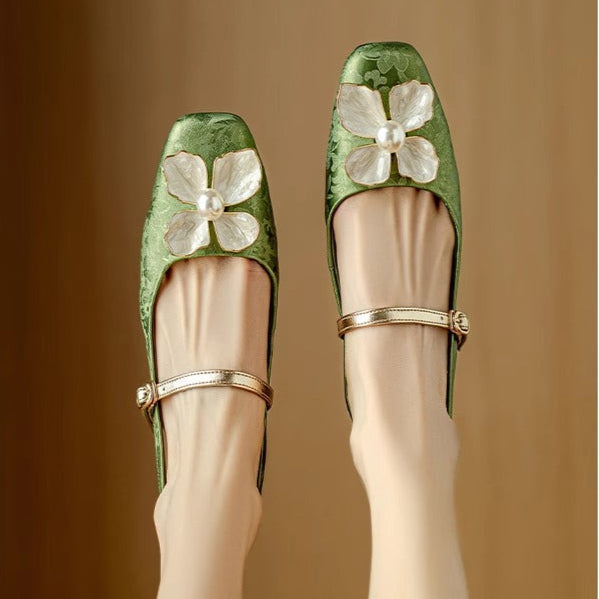 Mathilde Elegant Women's Shoes with Floral Detail - view 13