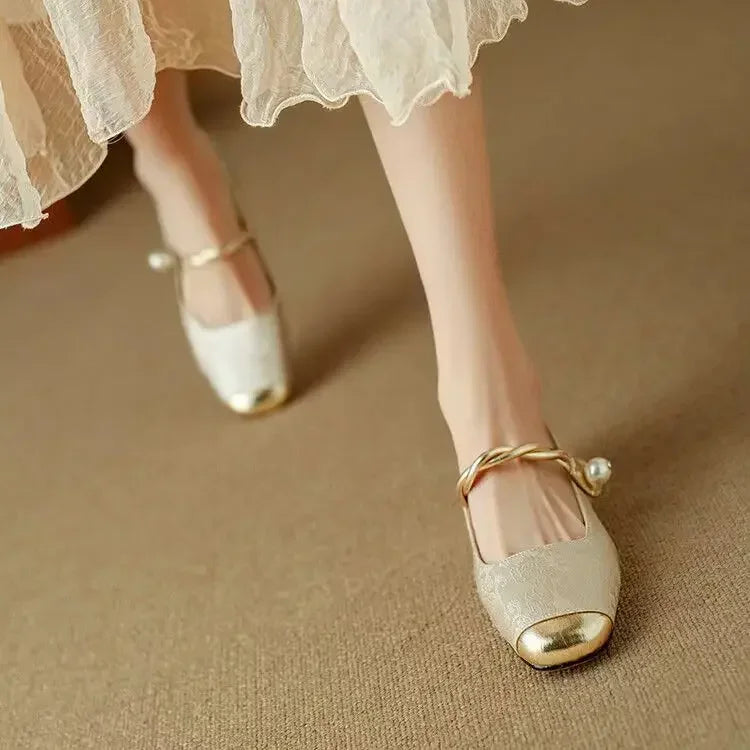 Frieda Classic Strappy Shoes with an Elegant Look - view 13