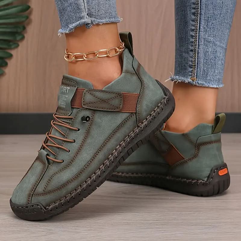 Melissa Orthopaedic Trainers - view 2