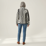 Sybil Casual Quilted Jacket with Abstract Geometric Design - view 3